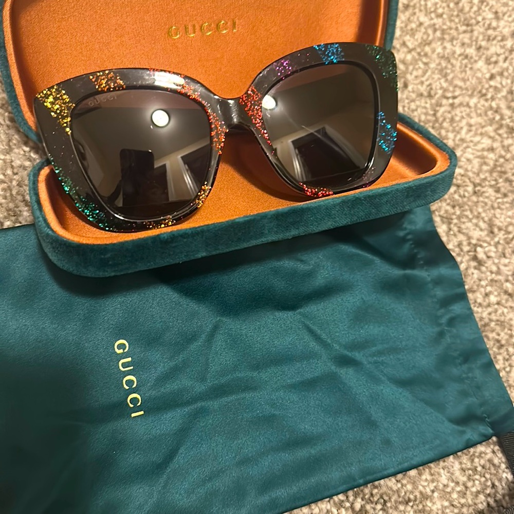 Cat eye glitter rainbow GUCCI sunglasses